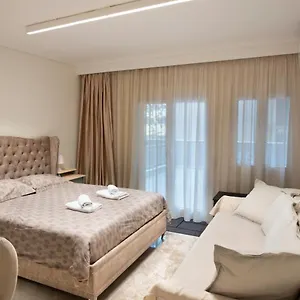 Ag.sofias Pedestrian Area Luxury Ap. & Big Balcony Thessaloniki